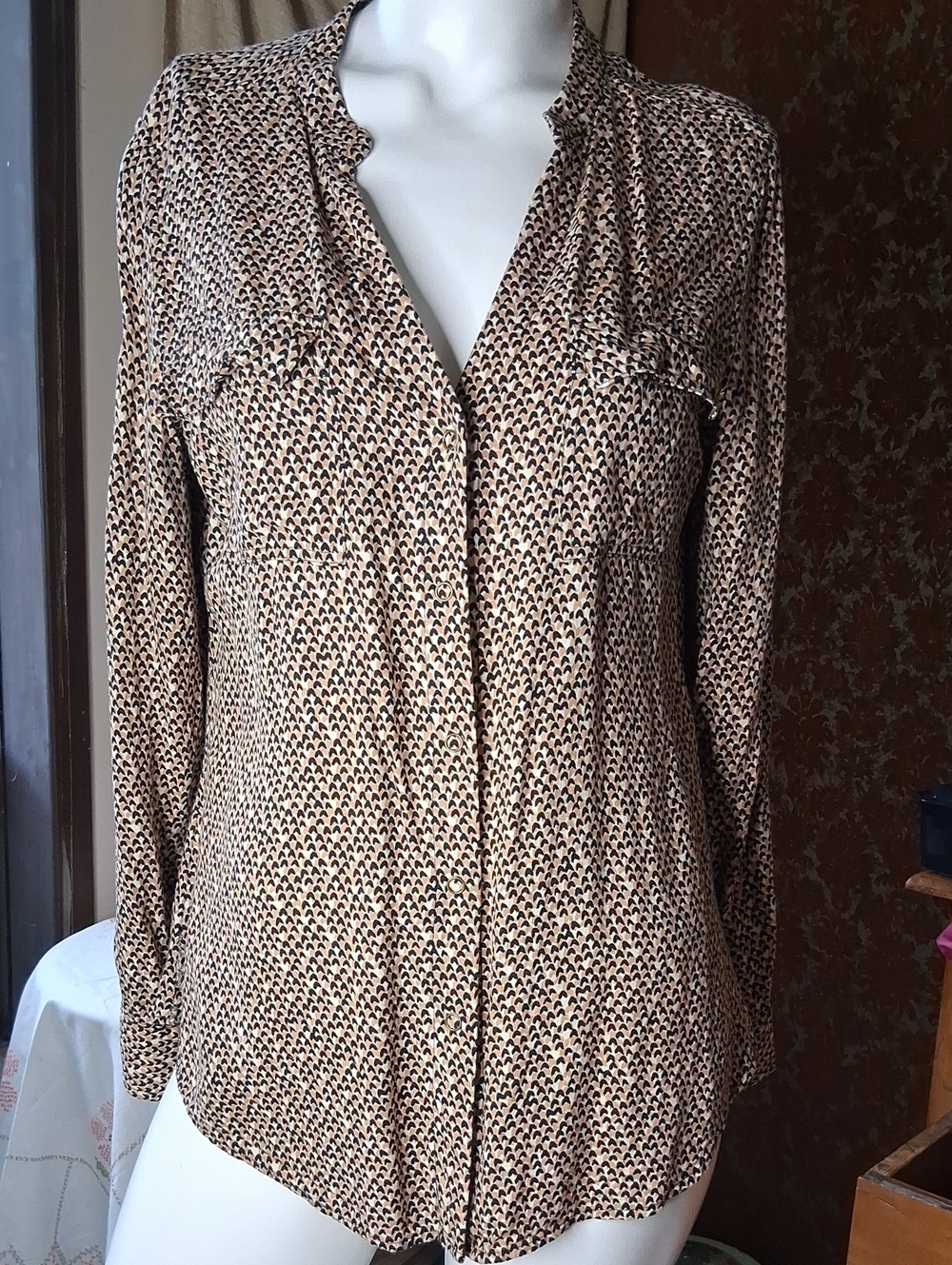 L.k.Bennett London Long-Sleeve V-Neck Blouse - Tan/Black 42